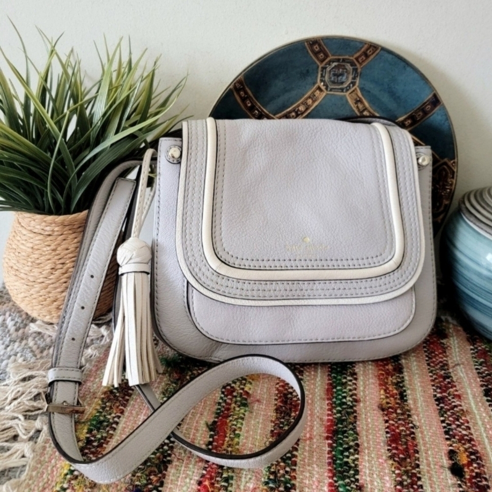Kate spade ♠️ crossbody bag purse boho chic tassel charm